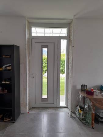 Notre zone d'activité pour ce service Fabrication de carport adossé, autoporté ou fermé sur les côtés en aluminium pour abri de voiture